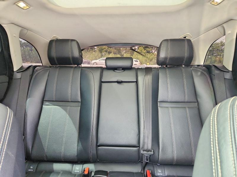 SALYB2RN6JA715716 2018 Land Rover Range Rover photo no. 10