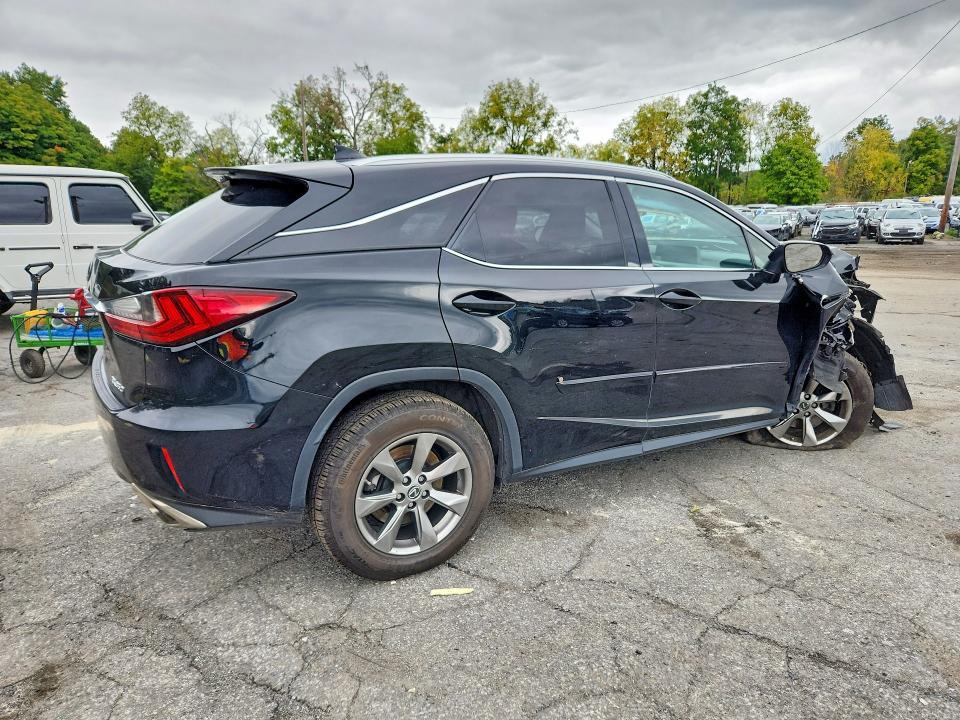 JTJBZMCAXK2041105 2019 Lexus RX photo no. 3