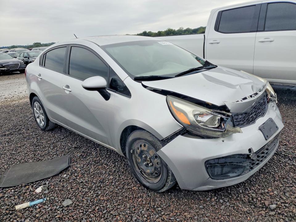 KNADM4A32D6176070 2013 KIA Rio photo no. 4