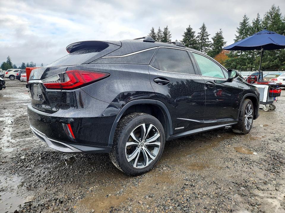 2018 Lexus RX — VIN 2T2BGMCA3JC023159, şəkil 3