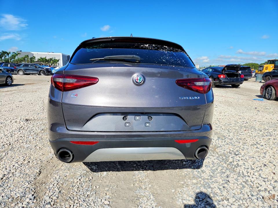 2018 Alfa Romeo Stelvio — VIN ZASFAKNN4J7B82017, şəkil 6