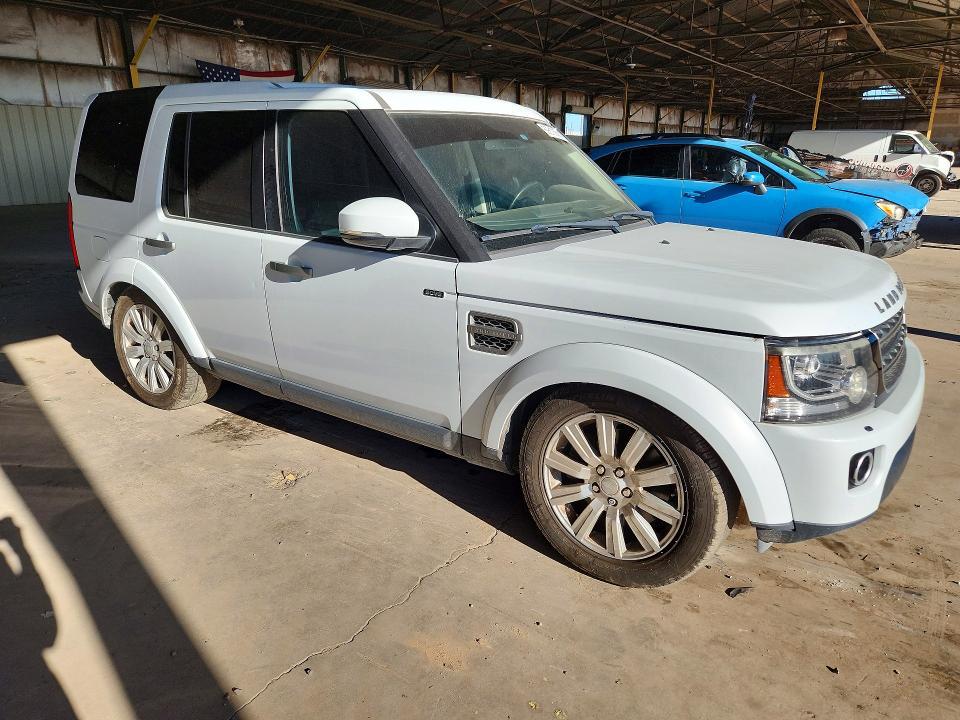 SALAB2V69GA805855 2016 Land Rover LR4 photo no. 4