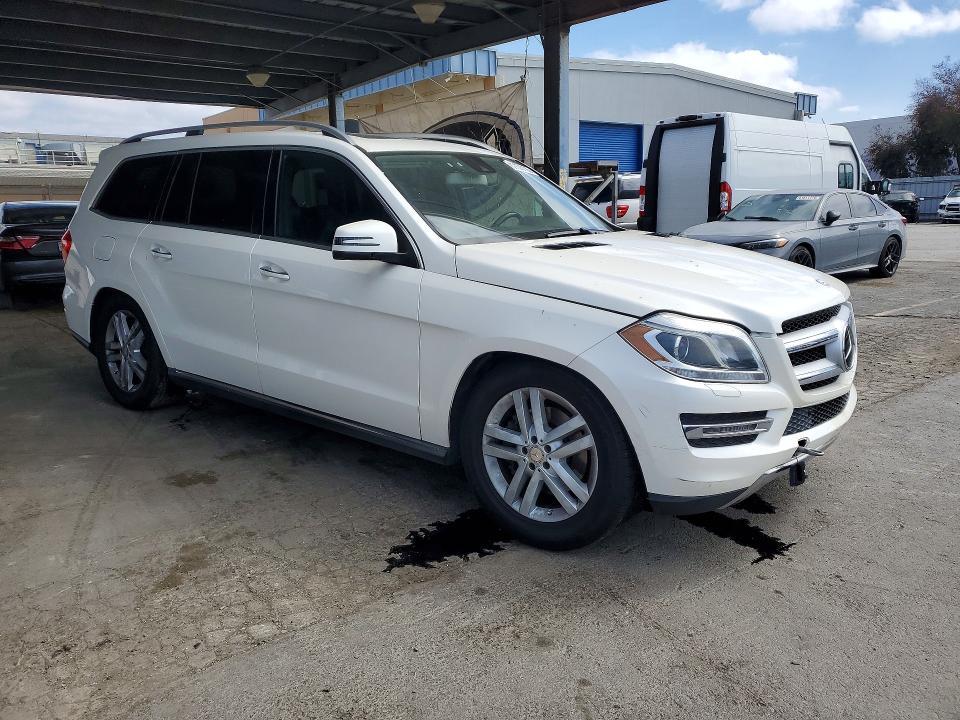 4JGDF2EE8GA678317 2016 Mercedes-Benz GL-Class photo no. 4