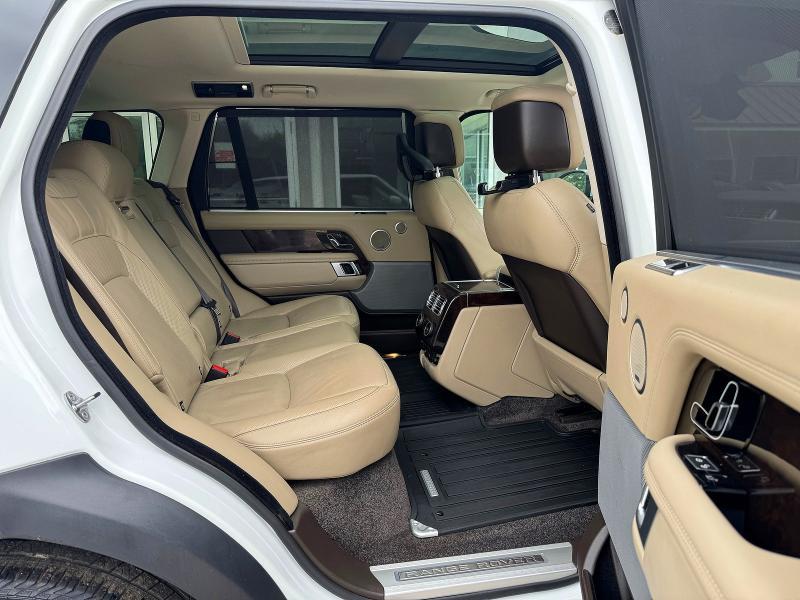 SALGS5RE3JA380542 2018 Land Rover Range Rover photo no. 6
