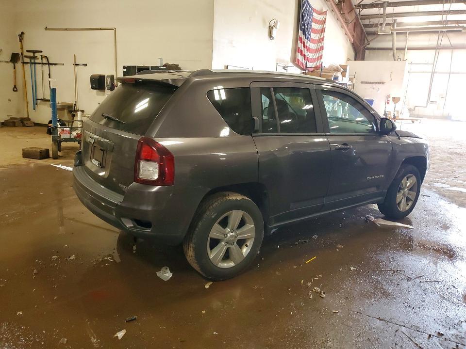 2016 Jeep Compass — VIN 1C4NJDBB1GD631075, фото 3