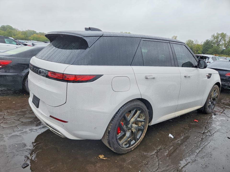 2025 Land Rover Range Rover — VIN SAL1L9FU2SA444674, şəkil 3