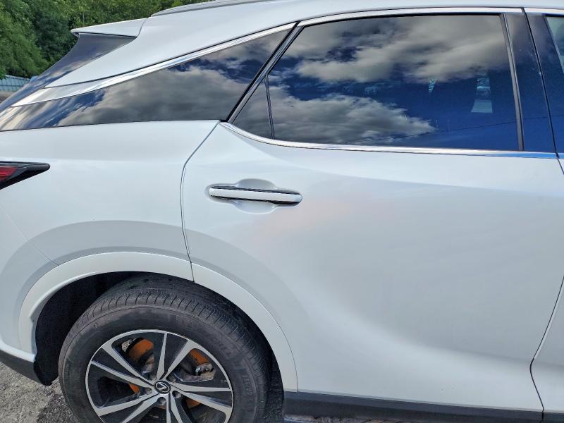 2024 Lexus RX — VIN 2T2BAMCA0RC049957, şəkil 11