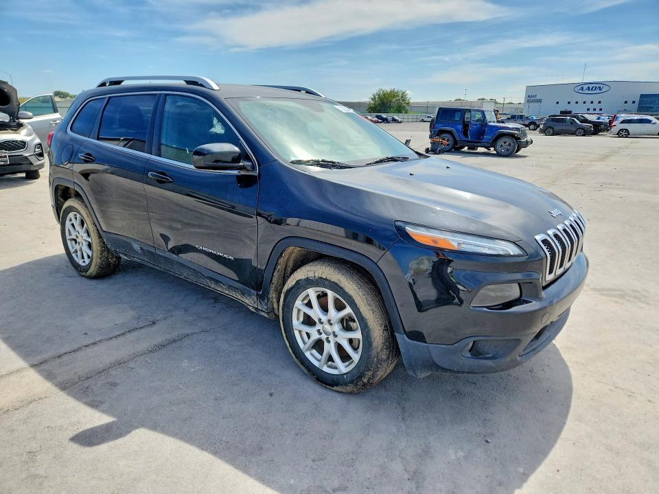 1C4PJMCS2FW565159 2015 Jeep Cherokee photo no. 4