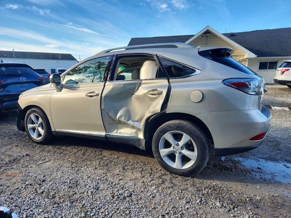 2T2BK1BA8BC108482 2011 Lexus RX photo no. 2