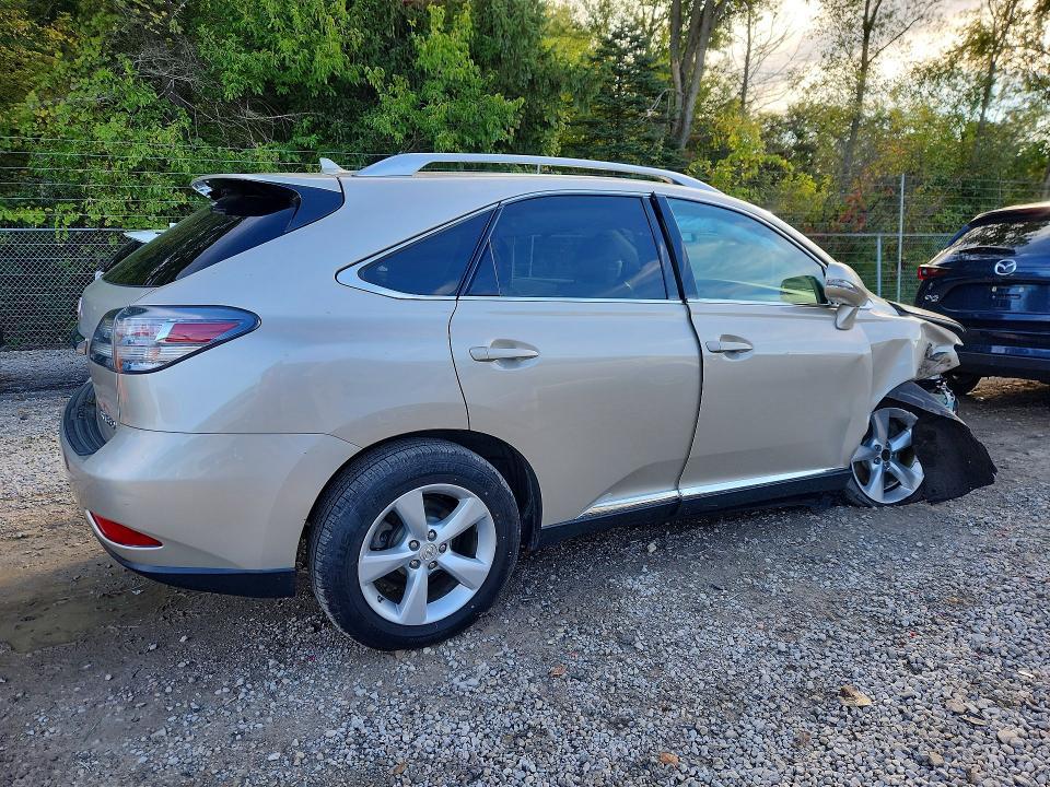 2T2BK1BA8BC108482 2011 Lexus RX photo no. 3