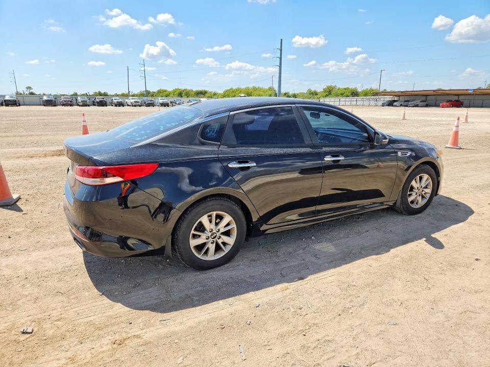 2016 KIA Optima — VIN 5XXGT4L39GG025779, şəkil 3