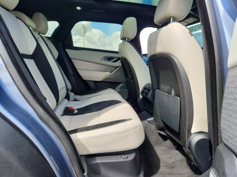 2018 Land Rover Range Rover — VIN SALYL2RX7JA708000, şəkil 10