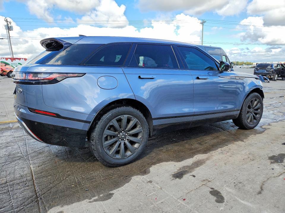 2018 Land Rover Range Rover — VIN SALYL2RX7JA708000, şəkil 3