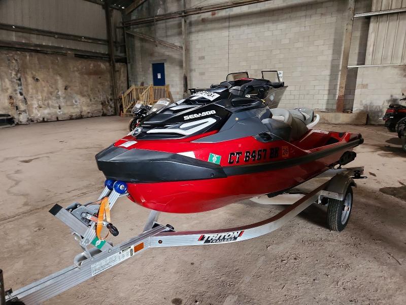 YDV65887D424 2024 Sea-Doo RXP-X photo no. 2