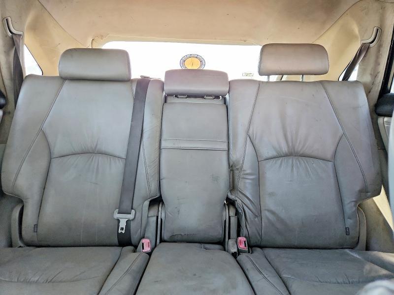 JTJGA31UX40026073 2004 Lexus RX photo no. 10