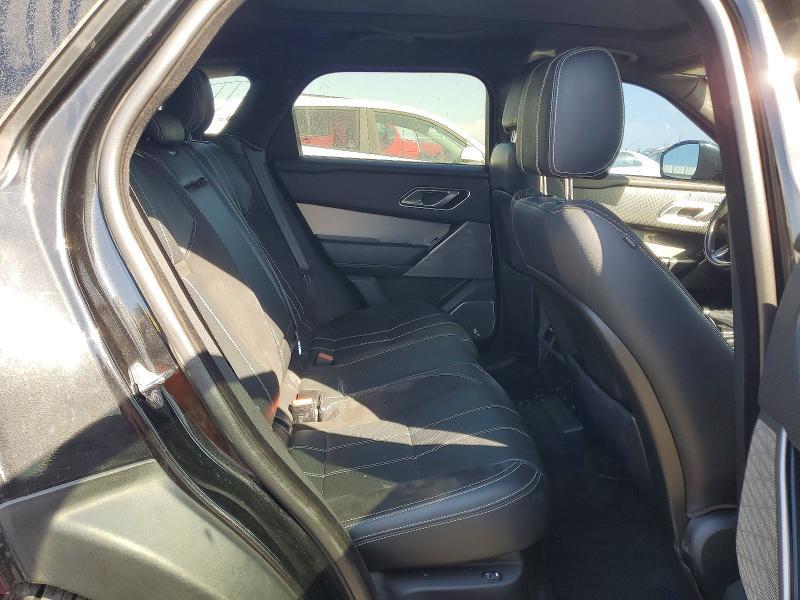 SALYL2RVXJA761000 2018 Land Rover Range Rover photo no. 11
