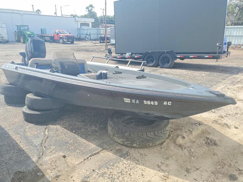 RNG3U189J293 1993 Ranger Bassboat photo no. 1