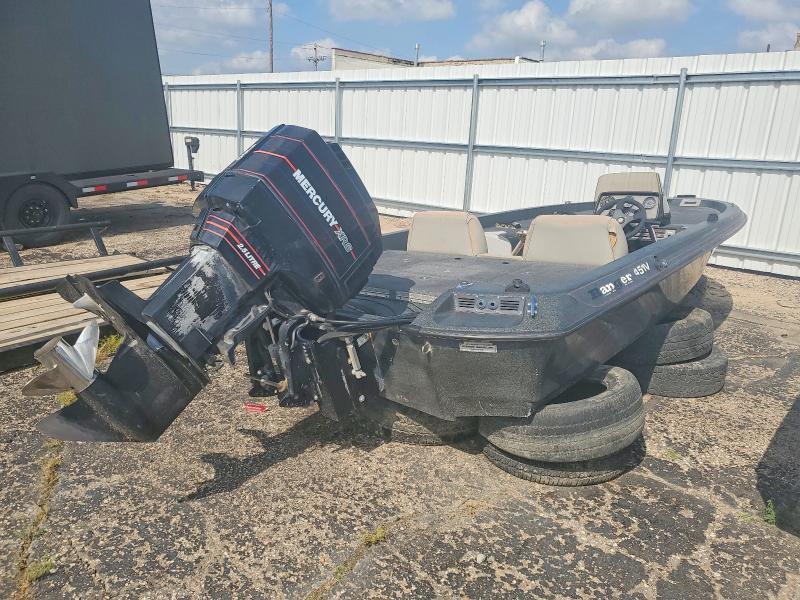 RNG3U189J293 1993 Ranger Bassboat photo no. 4