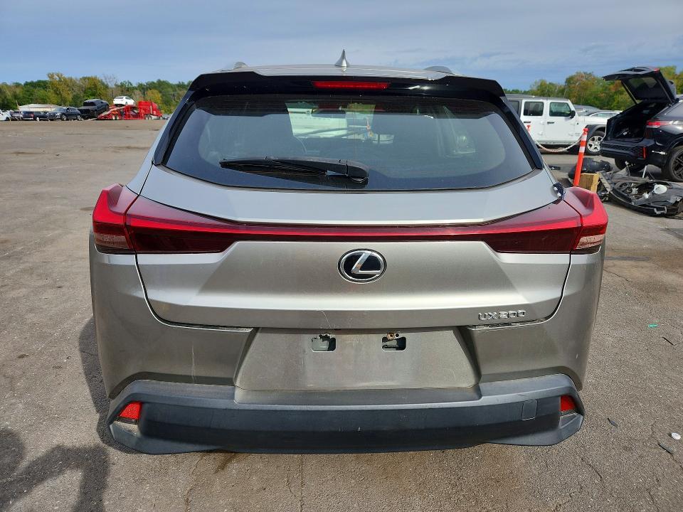 2022 Lexus UX — VIN JTHX3JBH8N2045860, şəkil 6