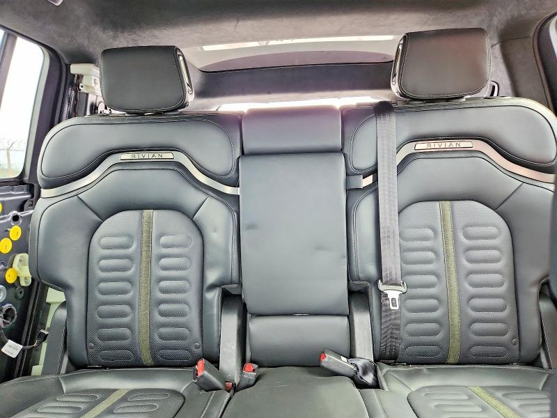 2024 Rivian R1S — VIN 7PDSGABAXRN039591, şəkil 10