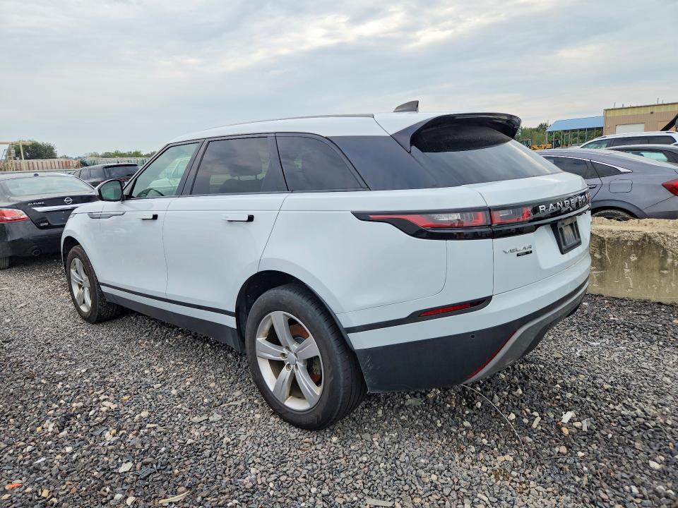 SALYB2RX5JA723579 2018 Land Rover Range Rover photo no. 2
