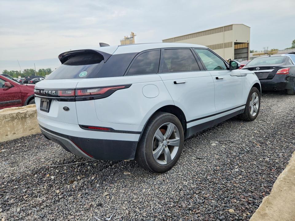 SALYB2RX5JA723579 2018 Land Rover Range Rover photo no. 3