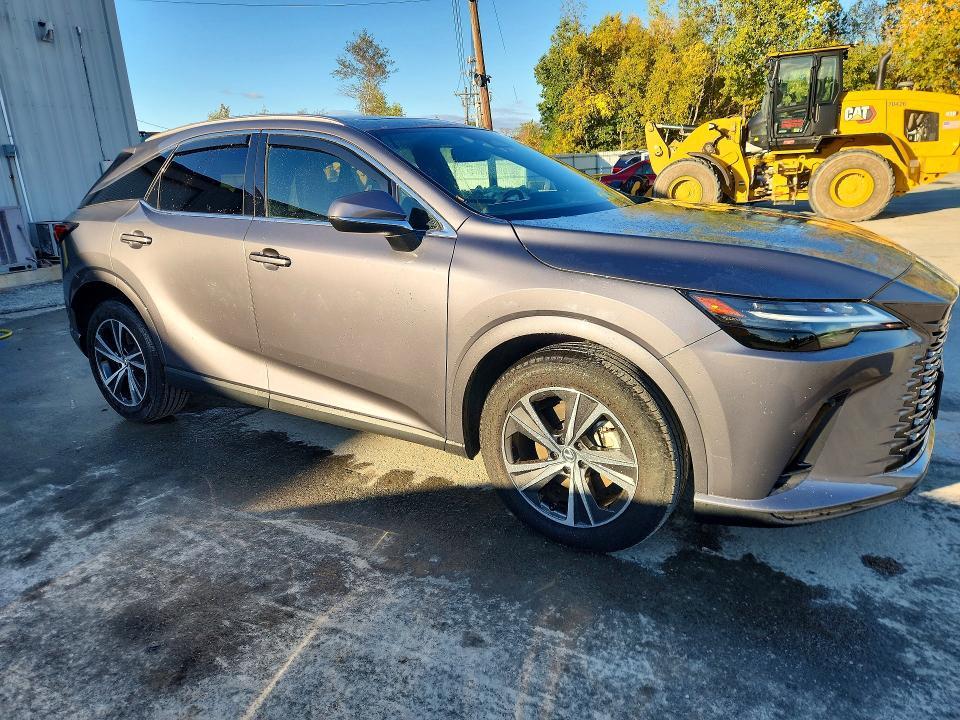 2023 Lexus RX — VIN 2T2BAMCA2PC028363, şəkil 4