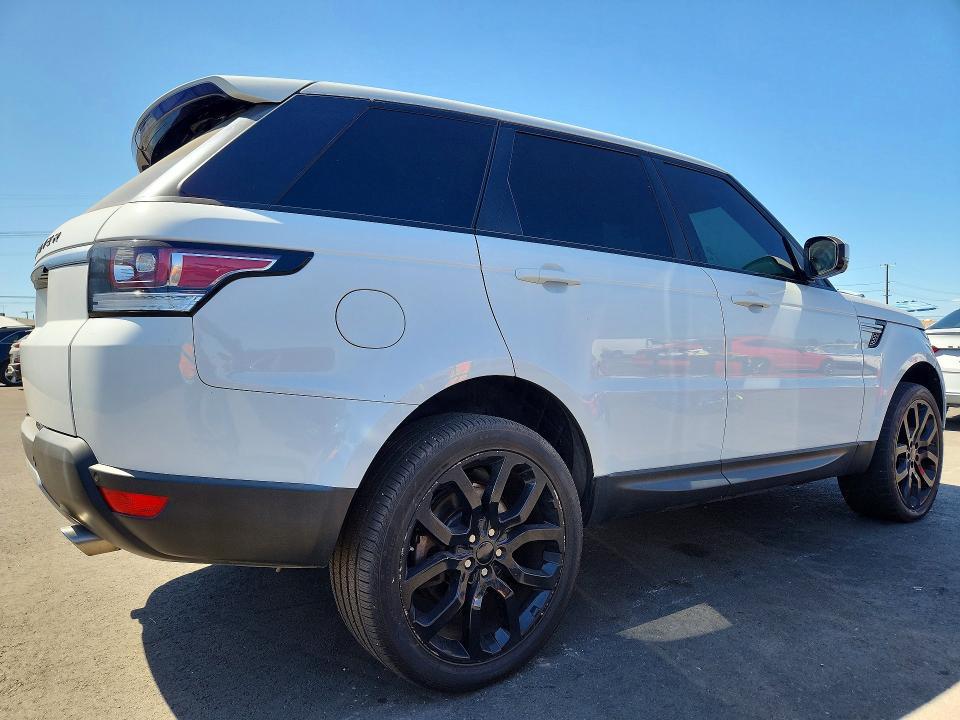 SALWR2FV7HA130564 2017 Land Rover Range Rover photo no. 3