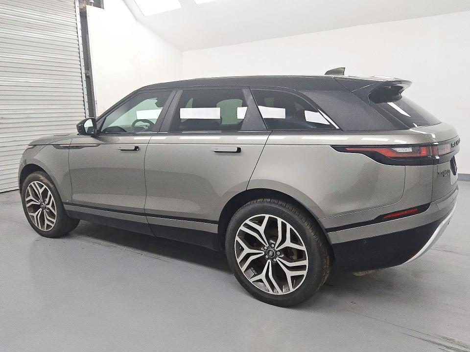 SALYL2RN4JA770713 2018 Land Rover Range Rover photo no. 2
