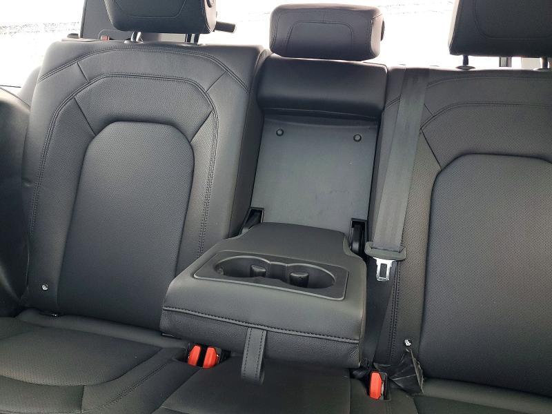 2023 Land Rover Defender — VIN SALEP6EU6P2206947, фото 10