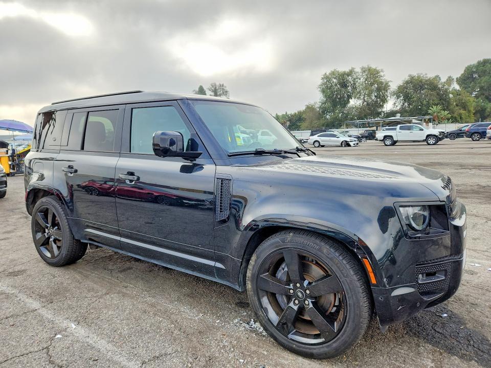 2023 Land Rover Defender — VIN SALE27EUXP2194497, фото 4