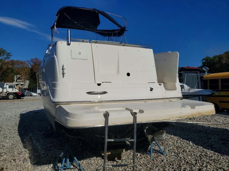 RNNK71275E203 2003 Rinker 270 photo no. 3