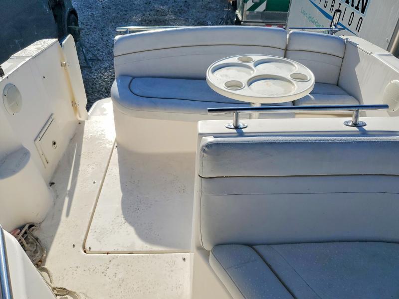 RNNK71275E203 2003 Rinker 270 photo no. 6
