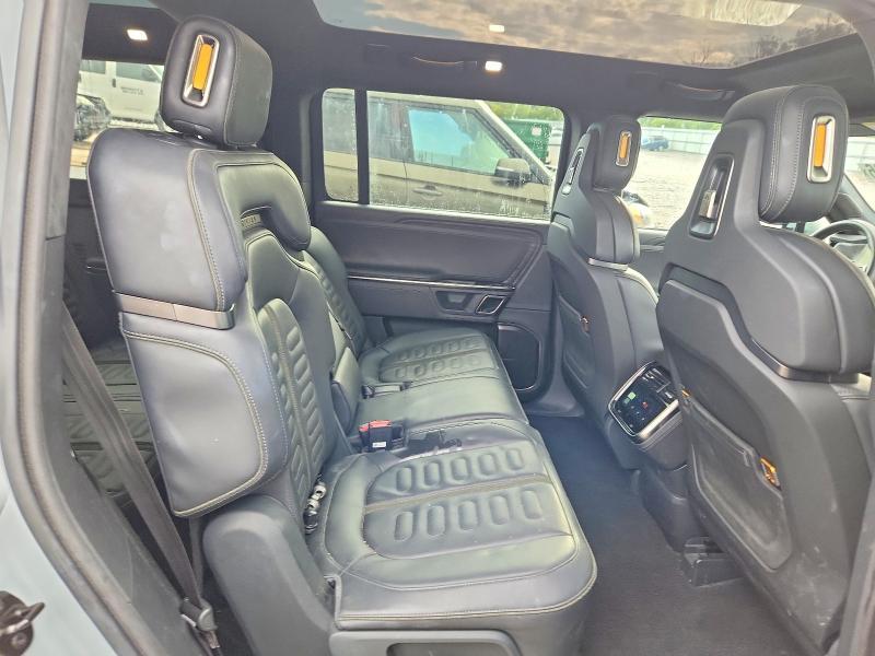 7PDSGABA7PN004553 2023 Rivian R1S photo no. 11