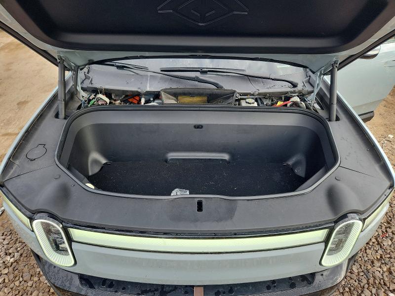 7PDSGABA7PN004553 2023 Rivian R1S photo no. 12