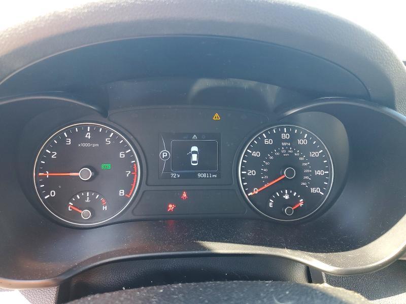 2016 KIA Optima — VIN 5XXGT4L39GG023823, şəkil 9