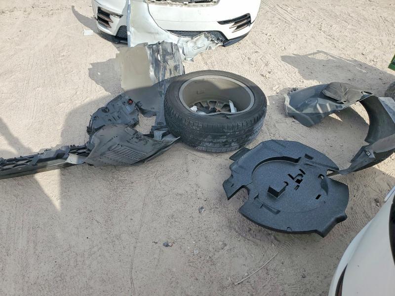 2018 Land Rover Range Rover — VIN SALYL2RXXJA775352, şəkil 13