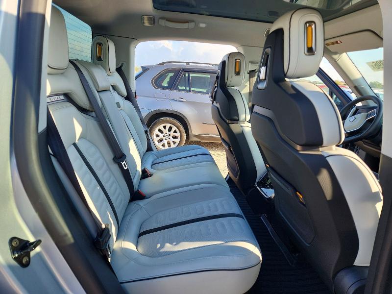 2025 Rivian R1T — VIN 7FCTGBAA2SN040379, şəkil 10