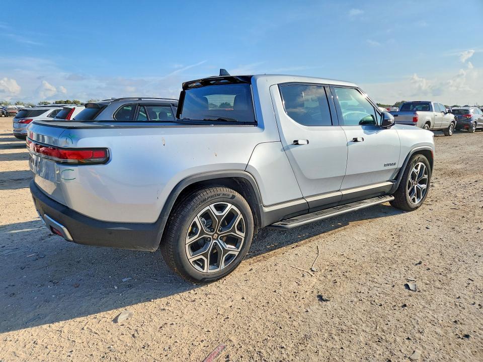 2025 Rivian R1T — VIN 7FCTGBAA2SN040379, şəkil 3
