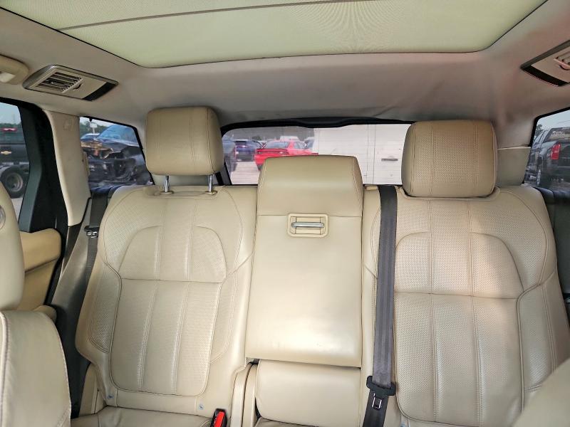 SALWR2VF6FA610859 2015 Land Rover Range Rover photo no. 10