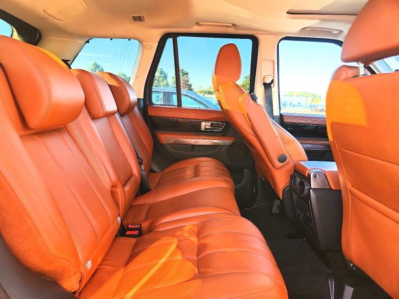 SALSH2E41DA767292 2013 Land Rover Range Rover photo no. 11