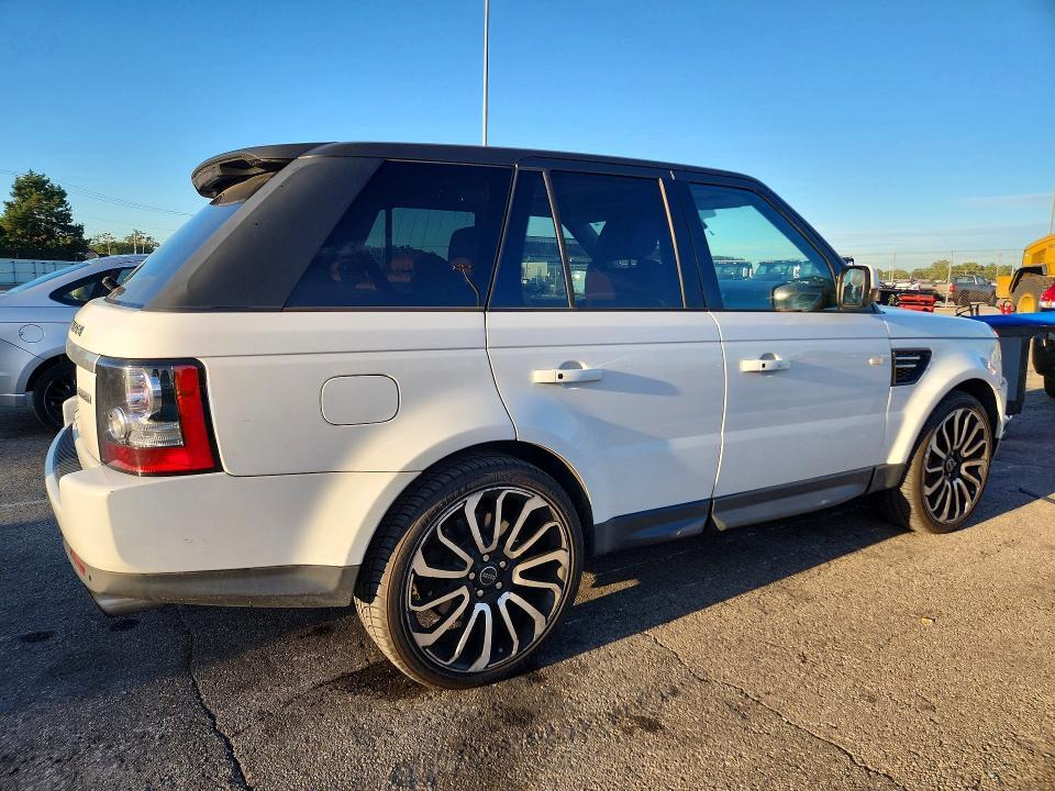 SALSH2E41DA767292 2013 Land Rover Range Rover photo no. 3