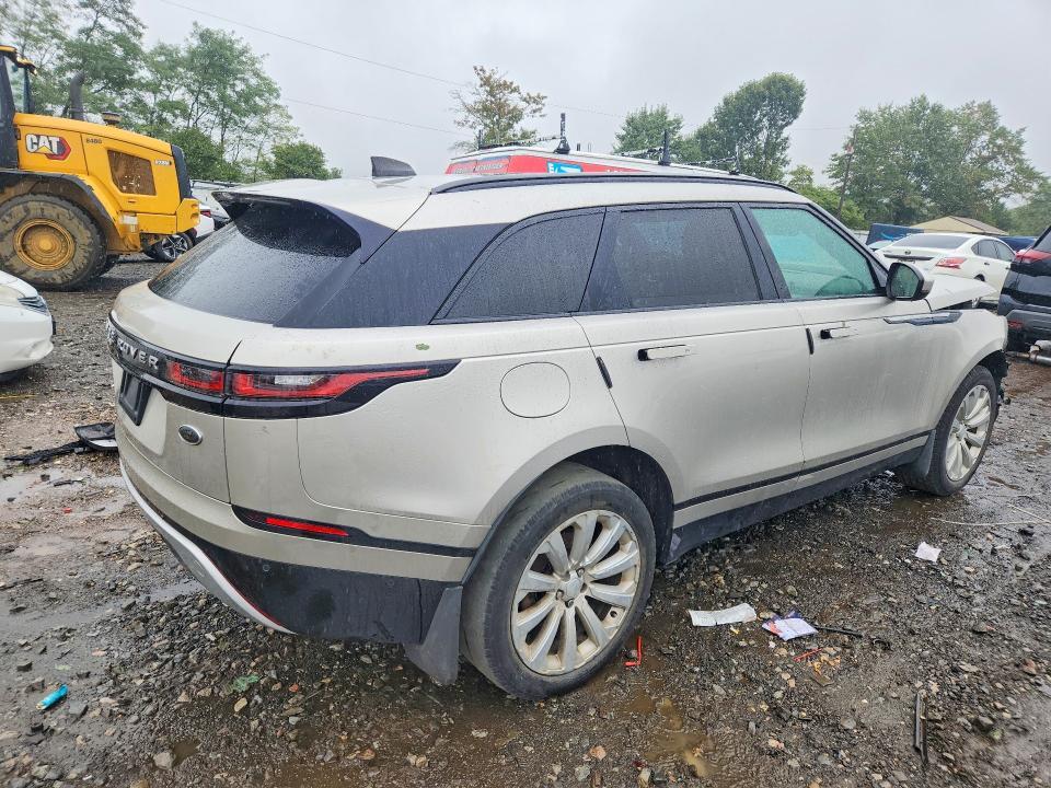 SALYB2RX8JA724404 2018 Land Rover Range Rover photo no. 3