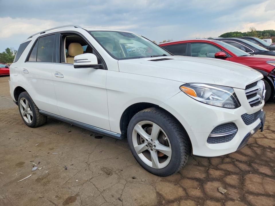 2018 Mercedes-Benz GLE-Class — VIN 4JGDA5HB3JB106431, şəkil 4