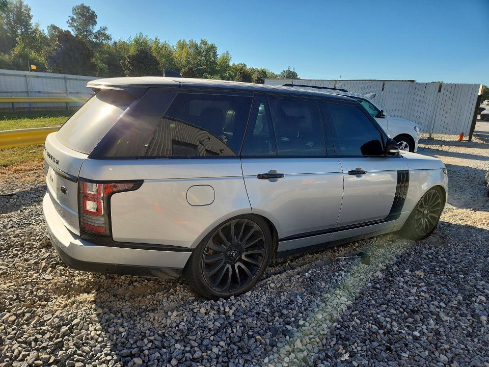 2017 Land Rover Range Rover — VIN SALGS2FV3HA370610, şəkil 3