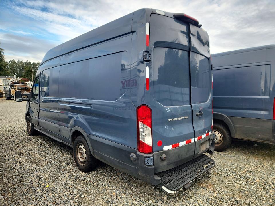2021 Ford Transit — VIN 1FTBR3X8XMKA55982, şəkil 2