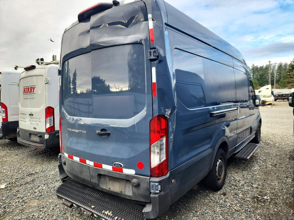 2021 Ford Transit — VIN 1FTBR3X8XMKA55982, şəkil 3