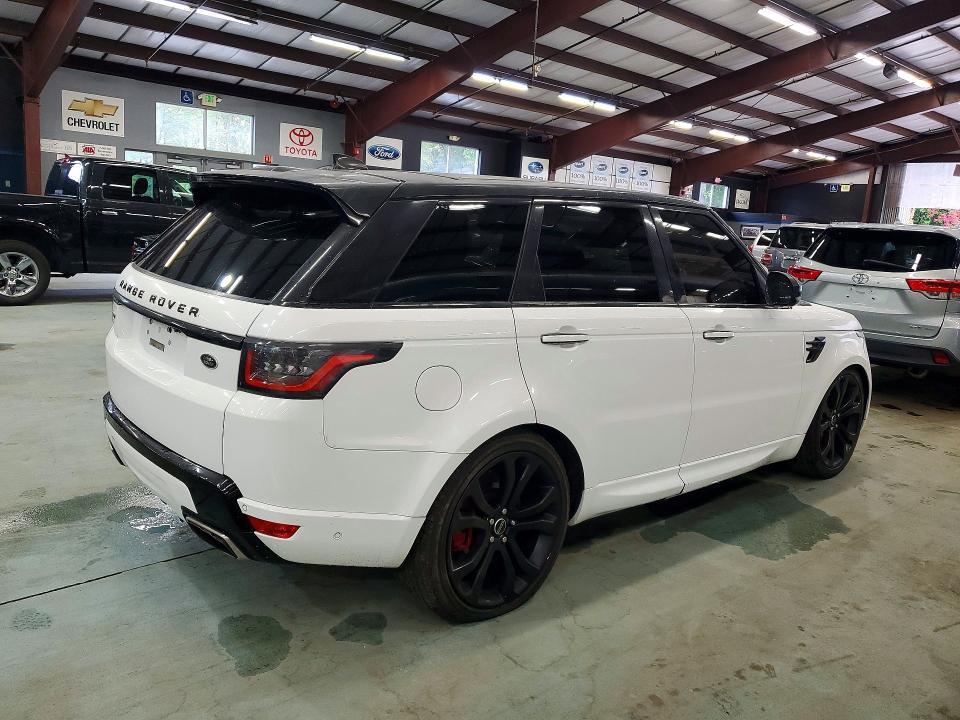 SALWV2SV9KA416425 2019 Land Rover Range Rover photo no. 3