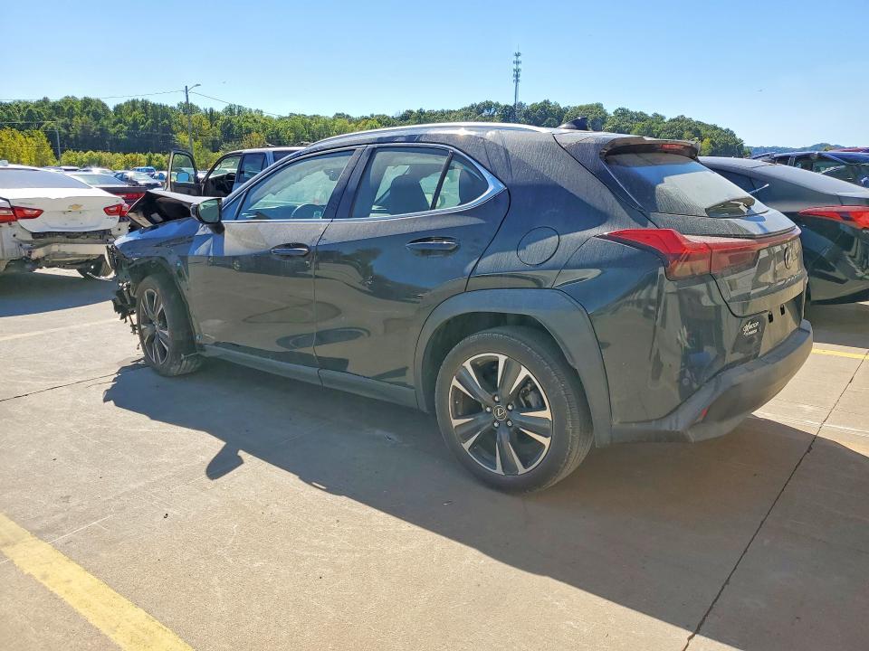 2021 Lexus UX — VIN JTHX3JBHXM2038438, şəkil 2