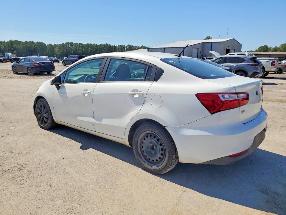 KNADM4A35H6040781 2017 KIA Rio photo no. 2